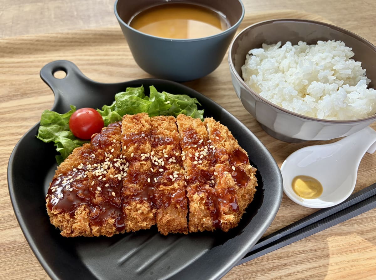 とんかつ定食